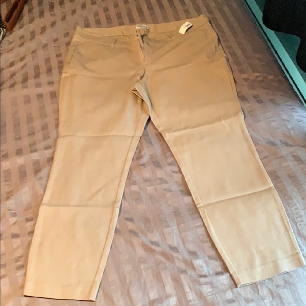 NWT Old Navy Diva pants